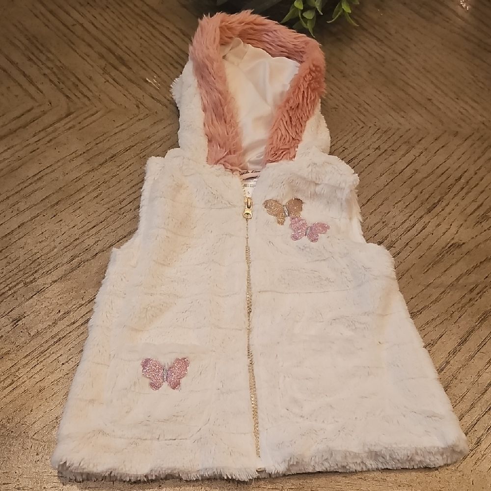 Little Lass Pink and White Fuzzy Vest Size 5